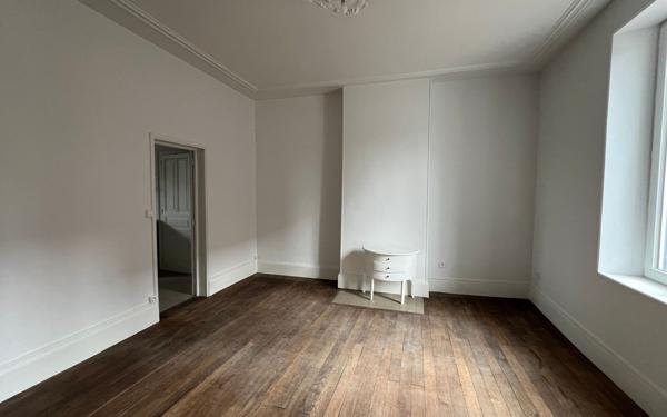 Maison à vendre    5 pièces • 175 m2 Limoges