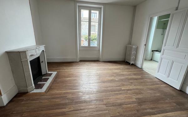 Maison à vendre    5 pièces • 175 m2 Limoges