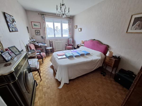 Appartement 4 pièce(s) 3 chambre(s) 75.7 m²