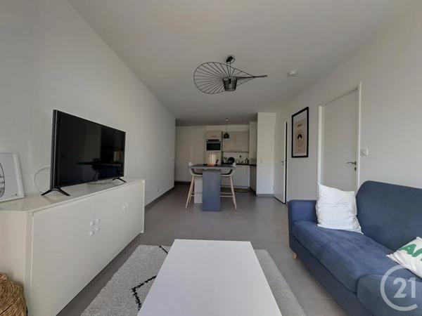 Appartement F2 à vendre  2 pièces - 45,24 m 2   BOUGIVAL  - 78