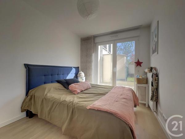 Appartement F2 à vendre  2 pièces - 45,24 m 2   BOUGIVAL  - 78