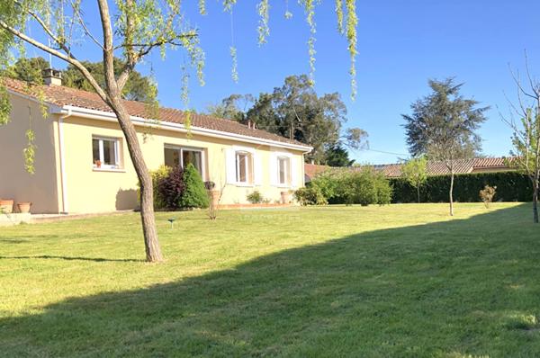 Maison moderne à vendre à Montpon-Ménestérol de 94 m²