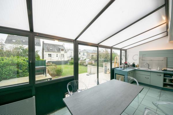 Maison 8 pièce(s) 5 chambre(s) 285 m²