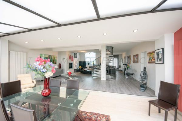 Maison 8 pièce(s) 5 chambre(s) 285 m²