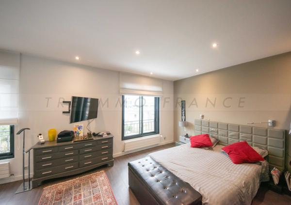 Maison 8 pièce(s) 5 chambre(s) 285 m²
