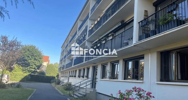 Location Appartement 4 pièces 75.08 m² - Saint-maur-des-fossés 94210