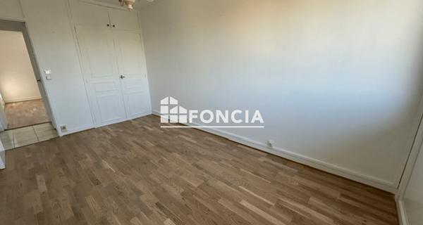 Location Appartement 4 pièces 75.08 m² - Saint-maur-des-fossés 94210