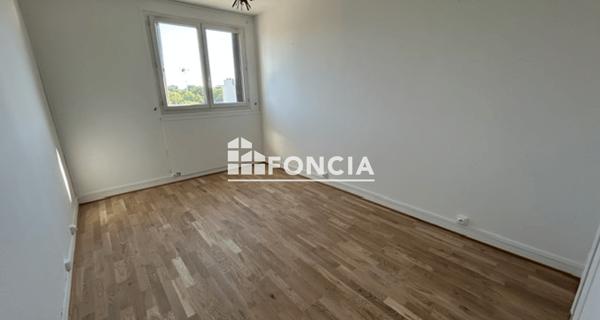 Location Appartement 4 pièces 75.08 m² - Saint-maur-des-fossés 94210