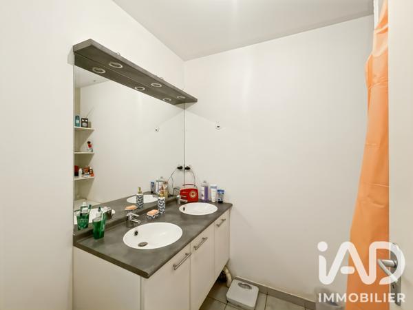 Appartement à vendre 3 pièces 65 m² Saint-Genest-Lerpt