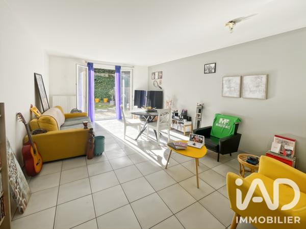 Appartement à vendre 3 pièces 65 m² Saint-Genest-Lerpt