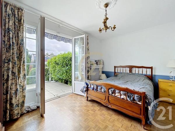 Maison à vendre  6 pièces - 150 m 2   FONTENAY LE FLEURY  - 78