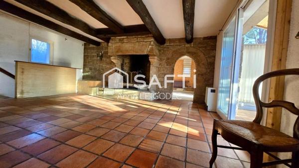 Maison traditionnelle vue lac