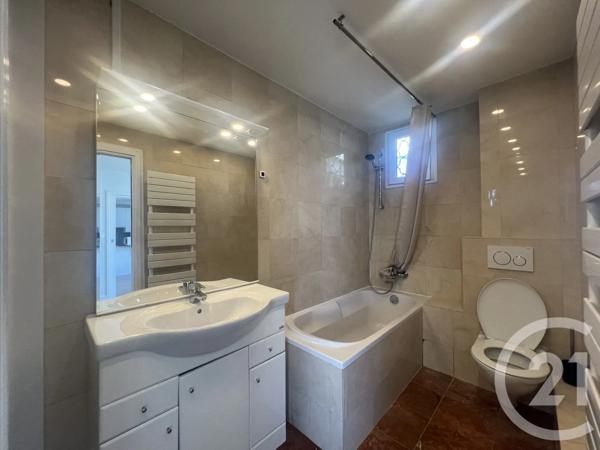 Appartement F2 à vendre  2 pièces - 32,68 m 2   PARIS  - 75014