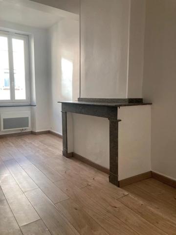 Location Appartement 3 pièces 80 m2 à Revel
