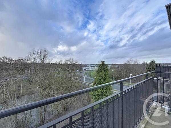 Appartement F4 à vendre  4 pièces - 85,65 m 2   MOISSY CRAMAYEL  - 77