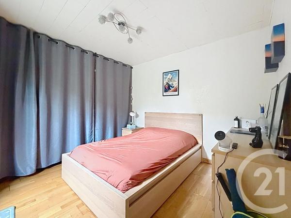 Maison à vendre  7 pièces - 146 m 2   VIRY CHATILLON  - 91