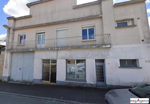 Immeuble à MAURE-DE-BRETAGNE, 35330 - 1 pièce 450m²