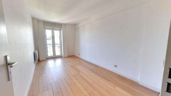 Appartement centre ville Bry Sur Marne 3 pièce(s) 82.30m²