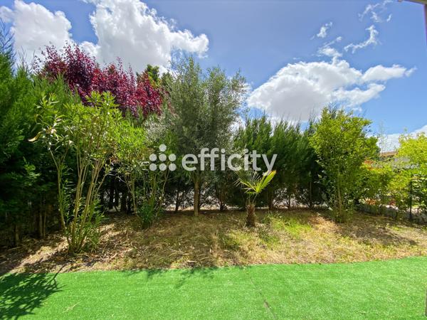 Appartement
         2 pièces
        - 36 m² 129 500 € *