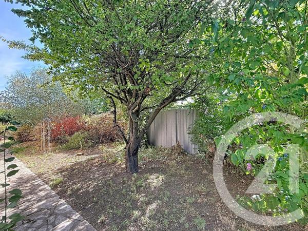 Maison à vendre  6 pièces - 127,82 m 2   NANTERRE  - 92