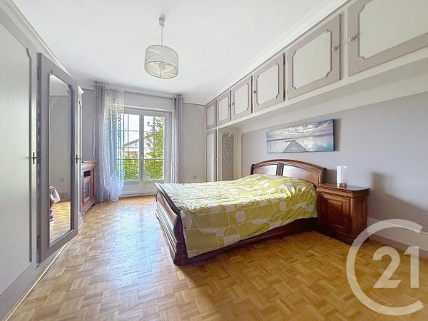 Maison à vendre  6 pièces - 127,82 m 2   NANTERRE  - 92