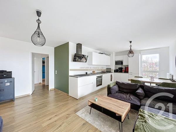 Appartement à vendre  4 pièces - 80,80 m2 DECINES CHARPIEU - 69