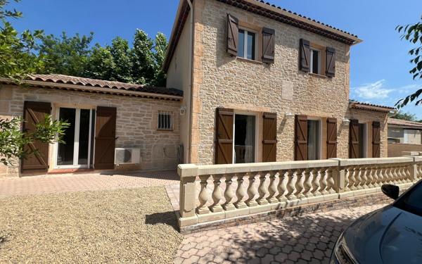 Maison à vendre    4 pièces • 148,42 m2 Marseille 13