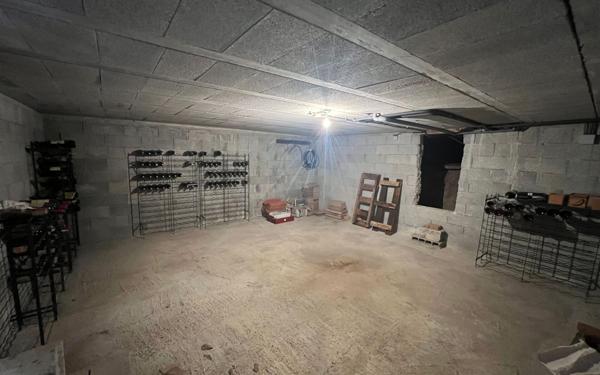 Maison à vendre    4 pièces • 148,42 m2 Marseille 13