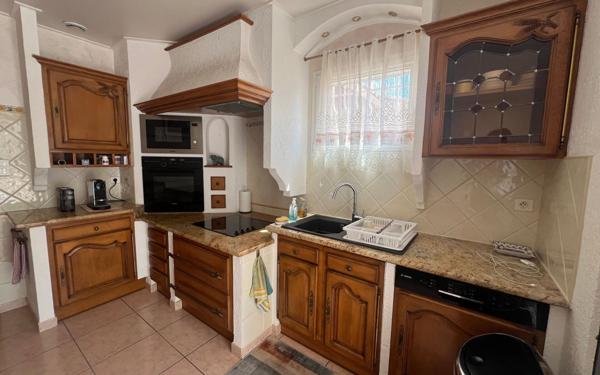 Maison à vendre    4 pièces • 148,42 m2 Marseille 13