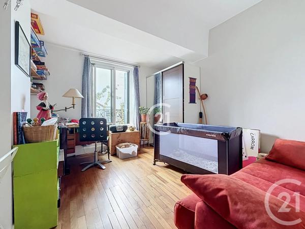 Maison à vendre  7 pièces - 126,96 m 2   MONTREUIL  - 93