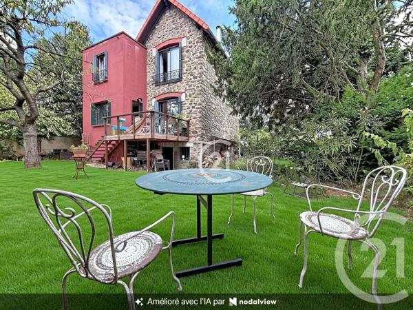 Maison à vendre  7 pièces - 126,96 m 2   MONTREUIL  - 93