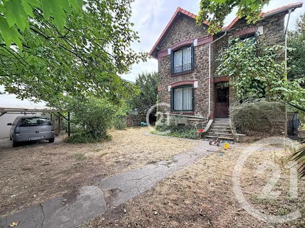 Maison à vendre  7 pièces - 126,96 m 2   MONTREUIL  - 93