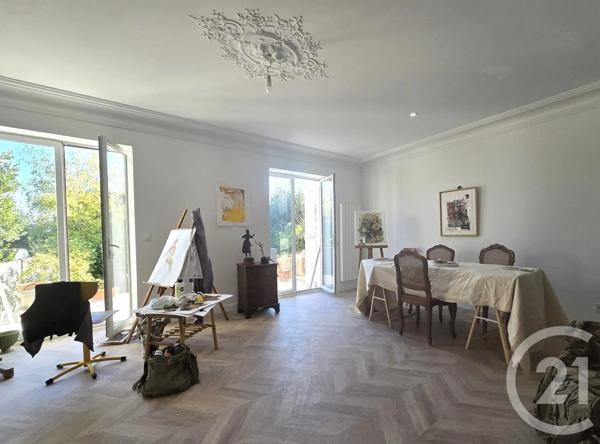 Maison à vendre  7 pièces - 126,96 m 2   MONTREUIL  - 93