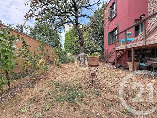 Maison à vendre  7 pièces - 126,96 m 2   MONTREUIL  - 93