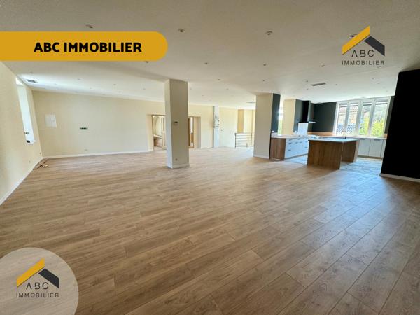 Orange (84100) Appartement avec jardin, piscine et jacuzzi centre-ville d'Orange