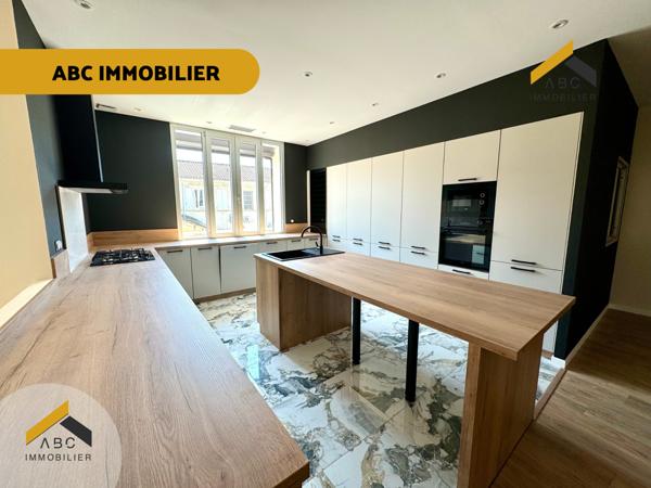 Orange (84100) Appartement avec jardin, piscine et jacuzzi centre-ville d'Orange