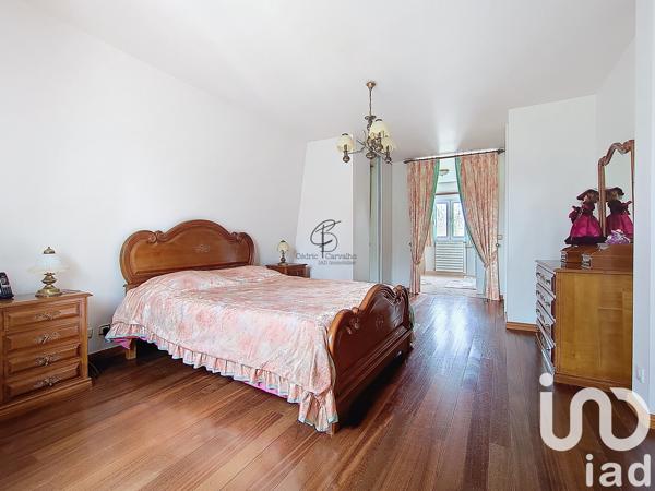 Maison à vendre 6 pièces 161 m² Le Plessis-Trévise