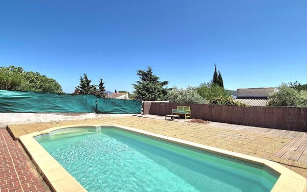 Maison à vendre    6 pièces • 179 m2 La Valette-du-Var