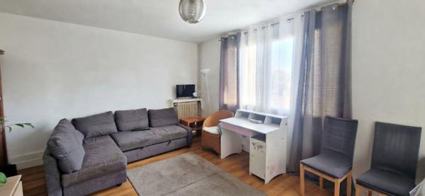 Studio vue Dégagée - Clamart