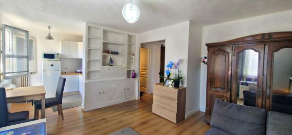 Studio vue Dégagée - Clamart