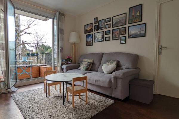 92210 - SAINT-CLOUD - APPARTEMENT - F3 - ASCENSEUR - CUISINE OUVERTE - BALCON - CAVE - QUARTIER PASTEUR