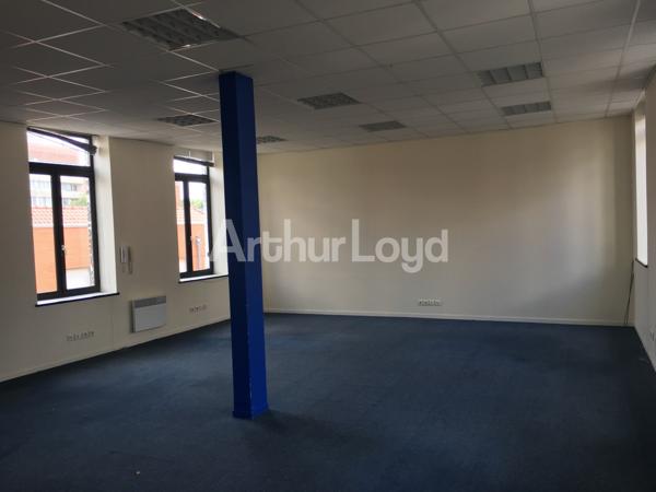 Bureaux à louer ou à vendre à Roubaix centre lumineux et climatisés
