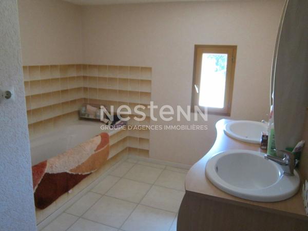 MAISON SUR POINT DOMINANT