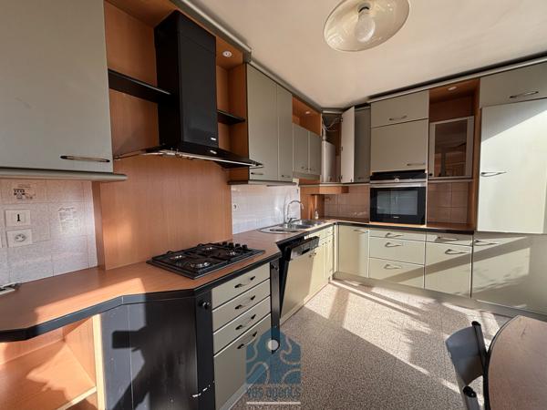 Appartement en duplex 6 pièces avec 3 terrasses, garage et cave