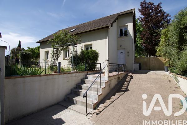 Maison à vendre 5 pièces 131 m² Saint-Germain-lès-Arpajon