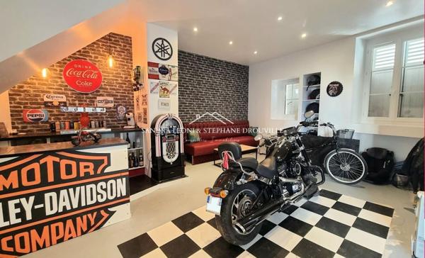 MAINTENON - SAINT PIAT - MAGNIFIQUE LONGERE RENOVEE de 220 m², 8 pièces