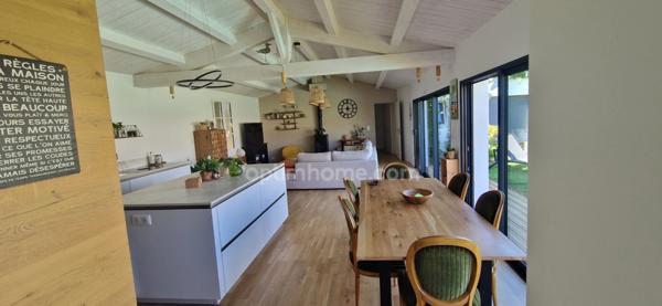 Maison à vendre 6 pièces LA FLOTTE (17)