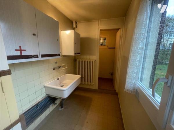 CAEN RIVE DROITE MAISON 6 PIECES A RENOVER