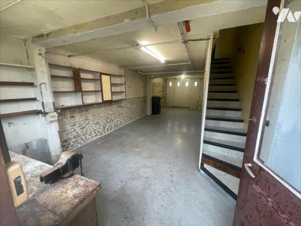 CAEN RIVE DROITE MAISON 6 PIECES A RENOVER