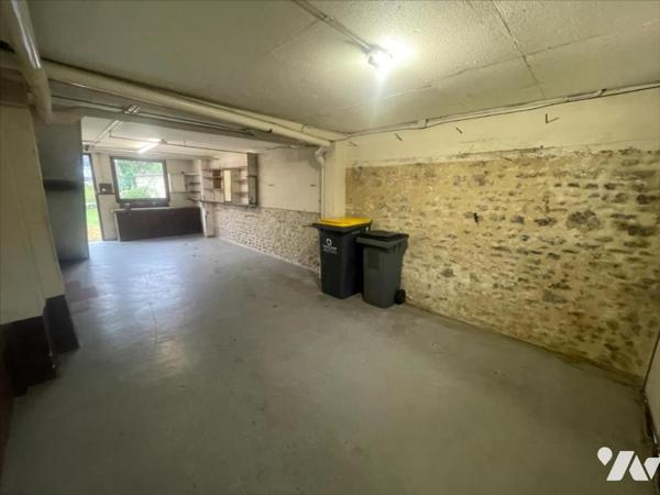 CAEN RIVE DROITE MAISON 6 PIECES A RENOVER